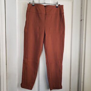 Dear Scarlett Magic High-Rise Crop 26-Inch Pants